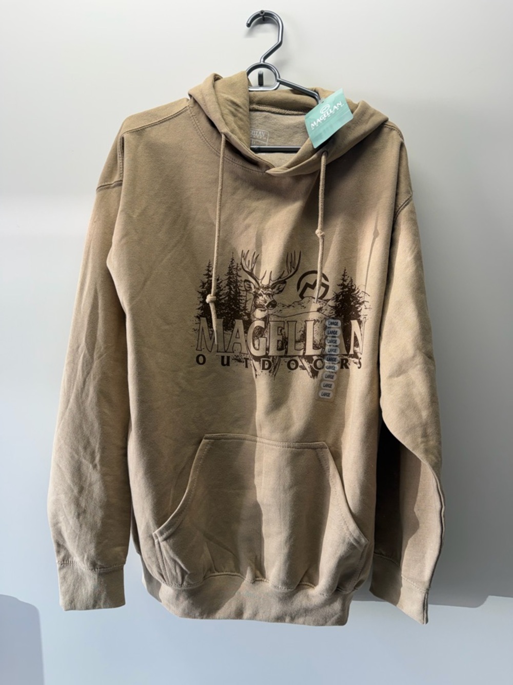 Magellan Outdoors Men's Beige Graphic Pullover Hoodie